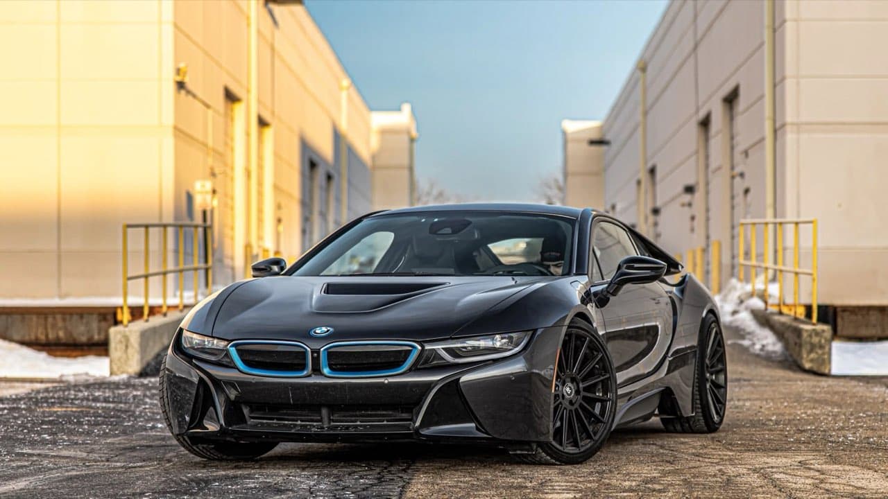 BMW i8 Roadster — gallery photo 2 of 6, Chicago exotic rental