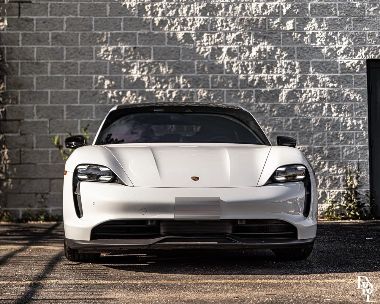 Porsche Taycan — gallery photo 2 of 6, Chicago exotic rental