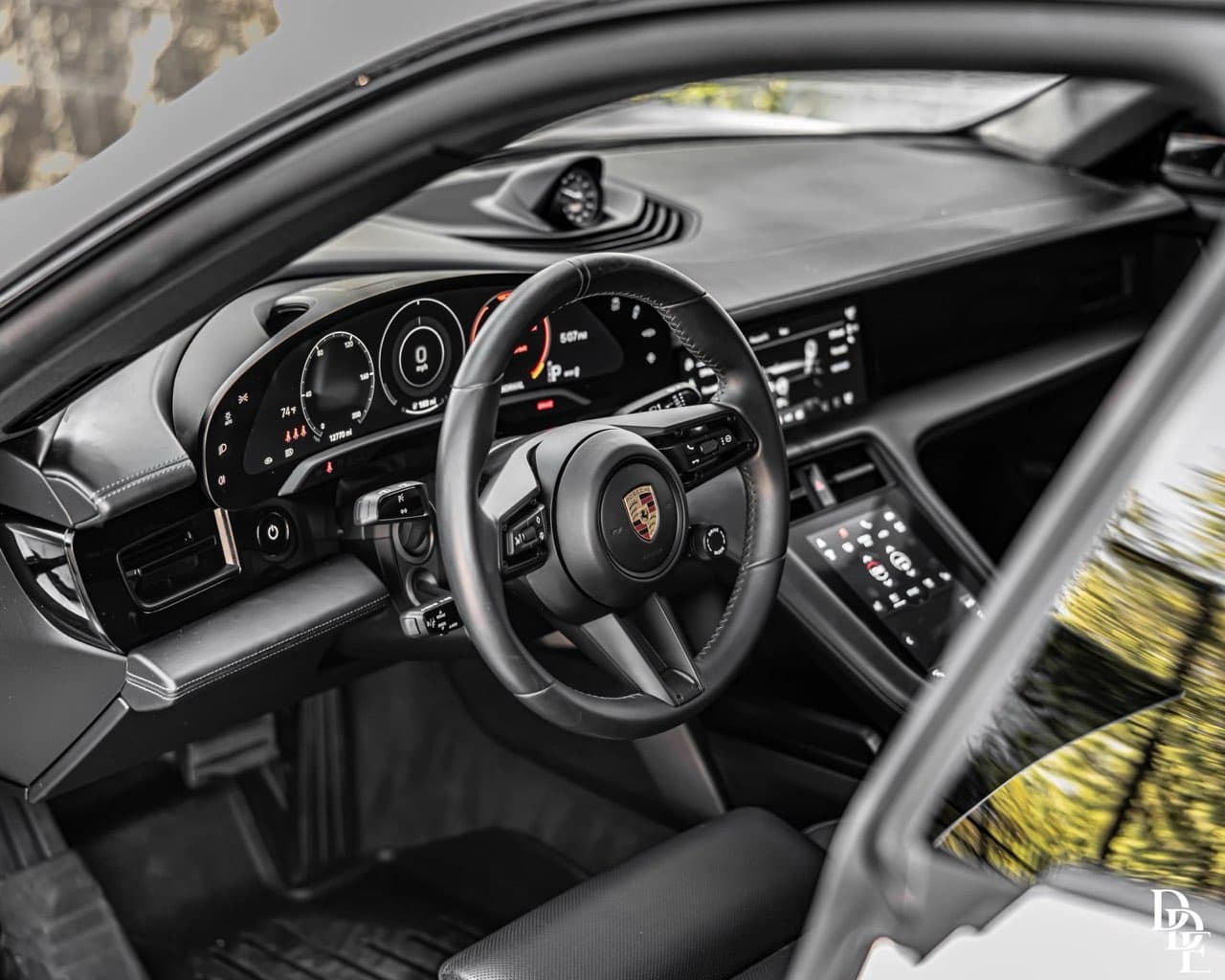 Porsche Taycan — gallery photo 3 of 6, Chicago exotic rental