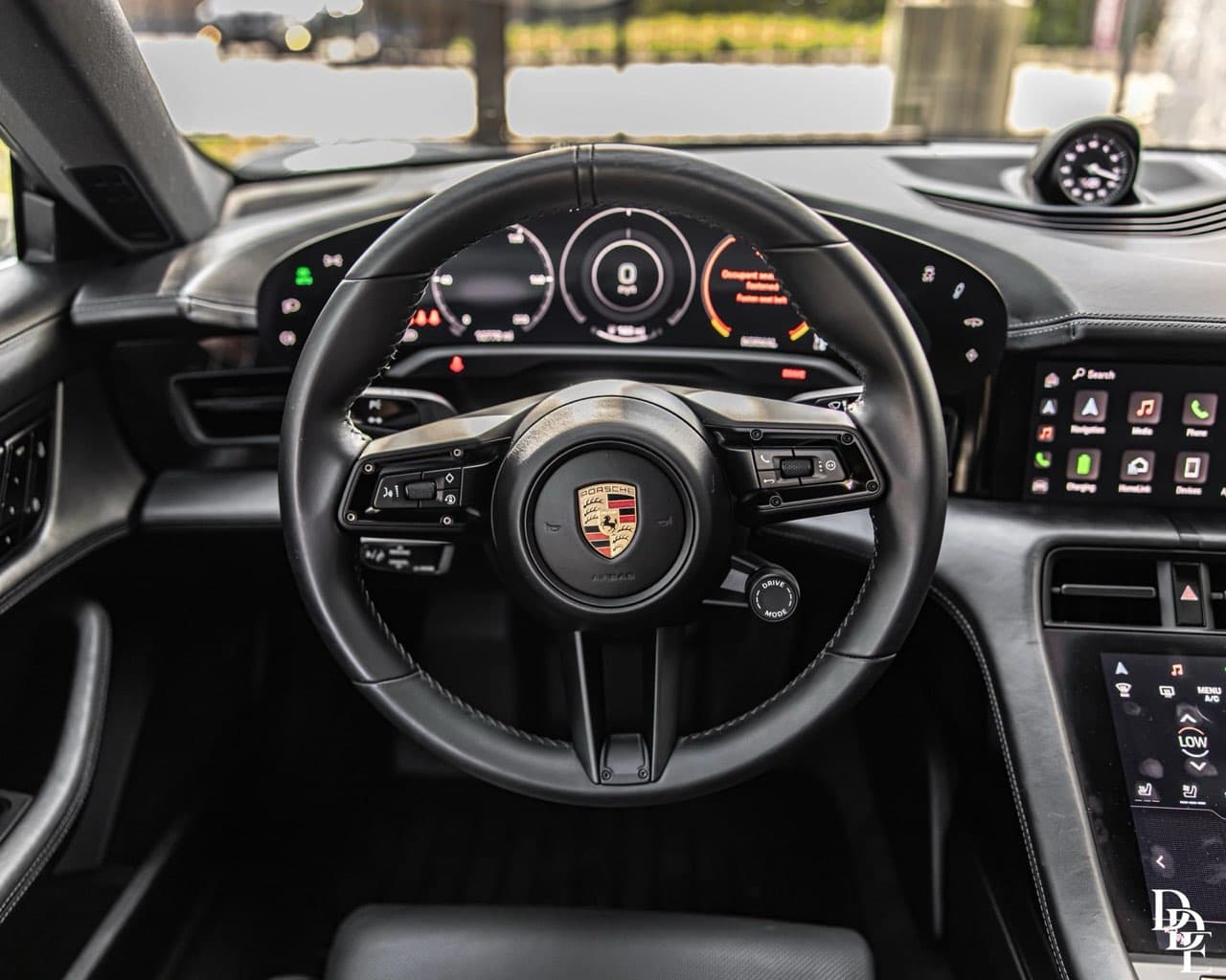 Porsche Taycan — gallery photo 4 of 6, Chicago exotic rental