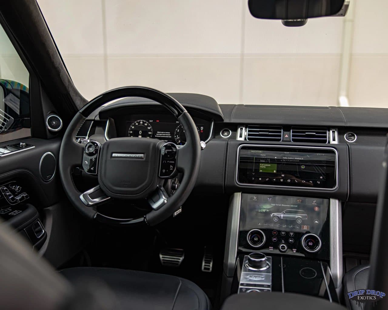 Land Rover Range Rover Autobiography — gallery photo 5 of 5, Chicago exotic rental