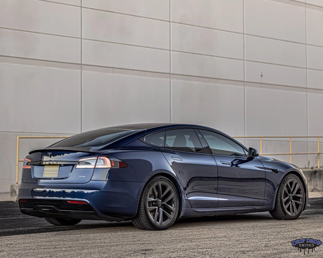 Tesla Model S Plaid — gallery photo 2 of 5, Chicago exotic rental